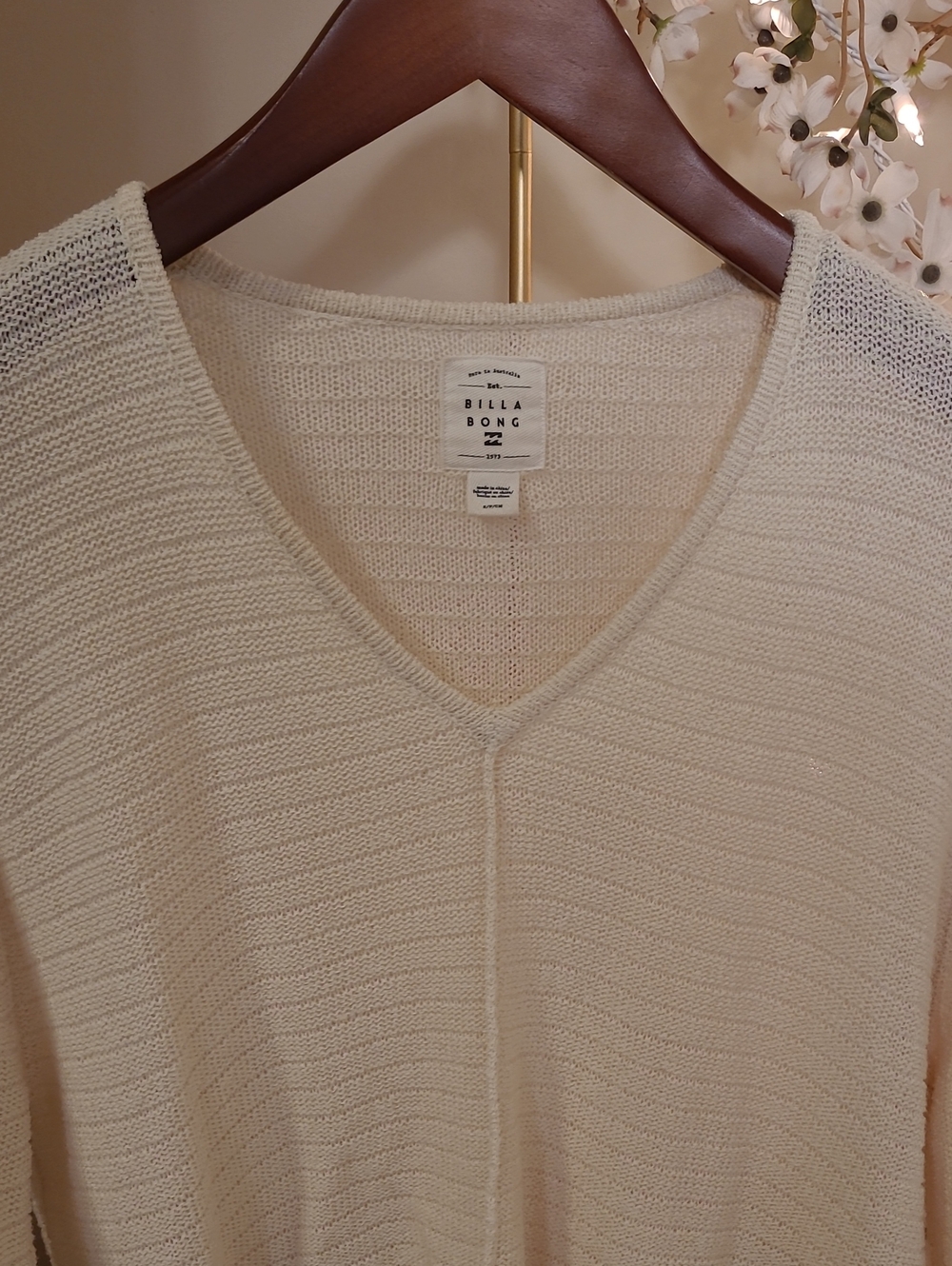 Billabong Lightweight Summer Sweater - Picture 3 of 5